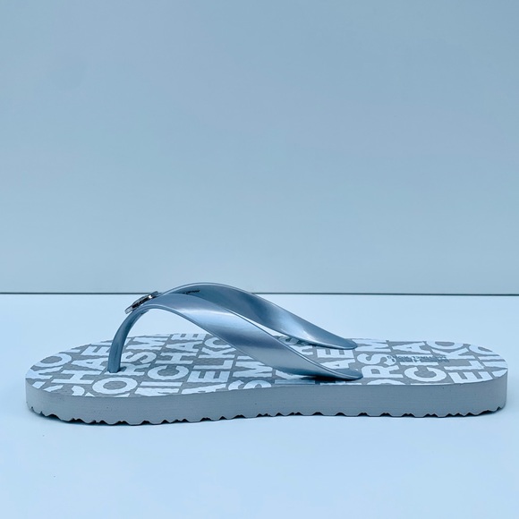 Micheal Kors White/ Silver Flip Flop /Silver logo - Picture 8 of 10